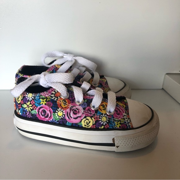 Converse Shoes Converse Size 5 Purple Floral Tennis Shoe Poshmark